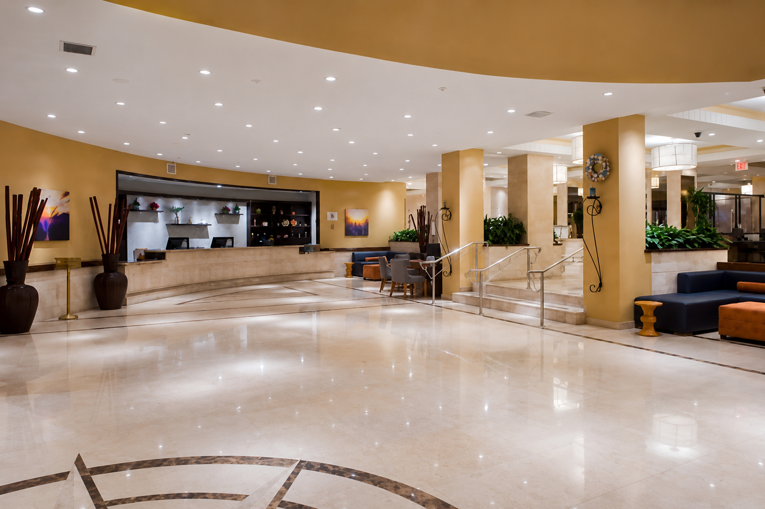 Four Points by Sheraton lobby